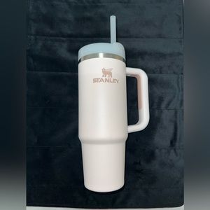 Stanley Cup 30oz Color Pink